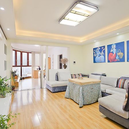 Midsummer Homestay Жангжиаже Екстериор снимка