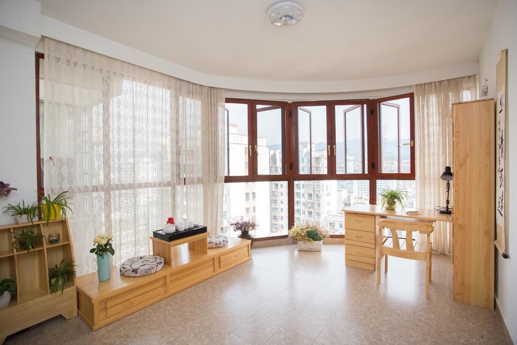Midsummer Homestay Жангжиаже Екстериор снимка